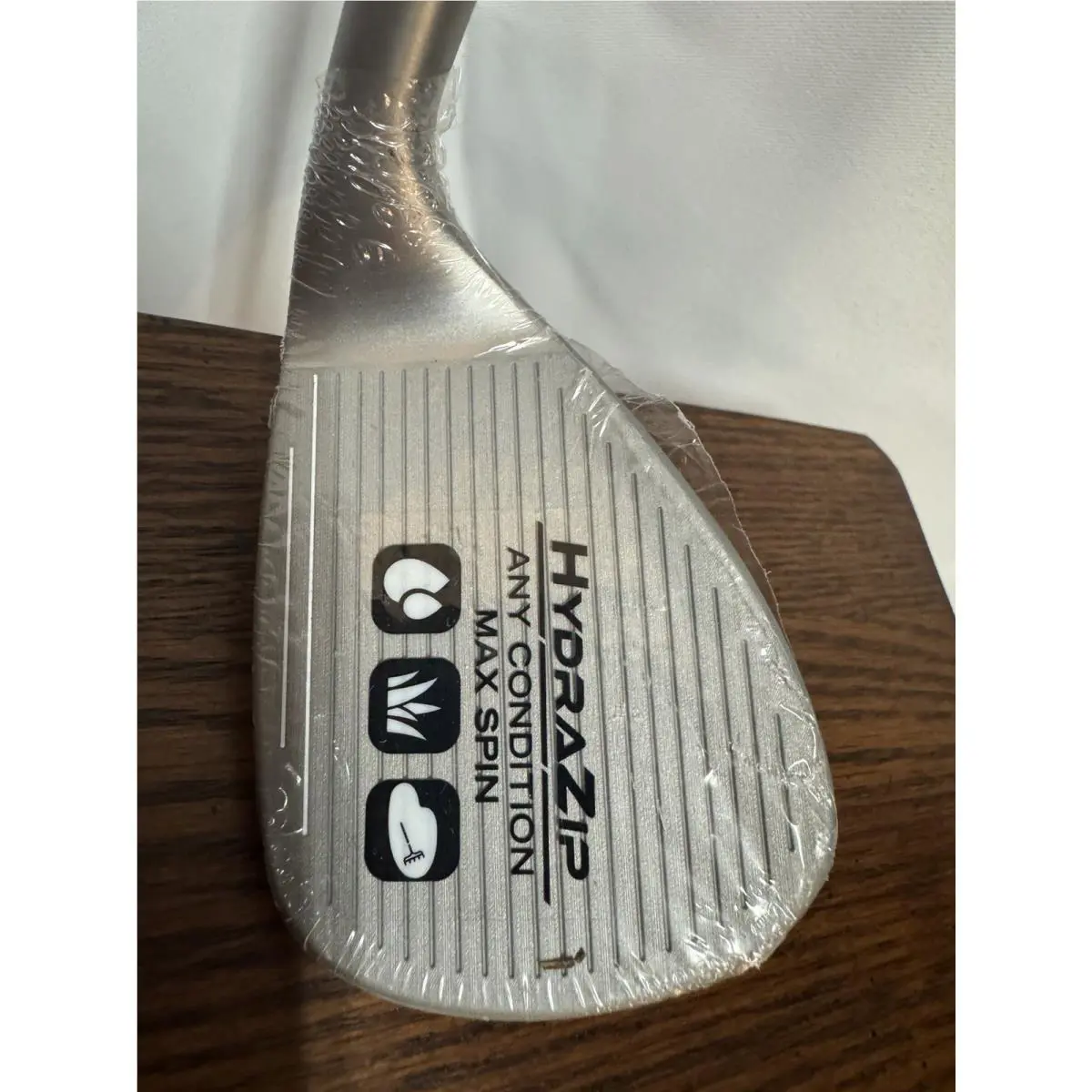 Cleveland Golf  - Cleveland Recoil Dart 80 - Recoil Dart 2