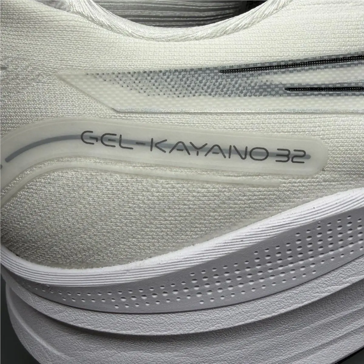 Asics shoes - ASICS Gel Kayano 32 - Gel Kayano - 1011C054 - White (UPC: 0197298881357) 9