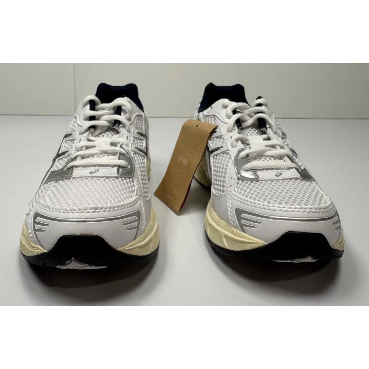 Asics shoes - White 1