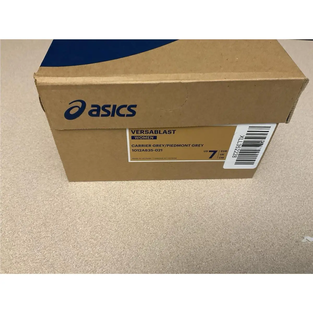 Asics shoes - ASICS Versablast - Versablast - Gray 1
