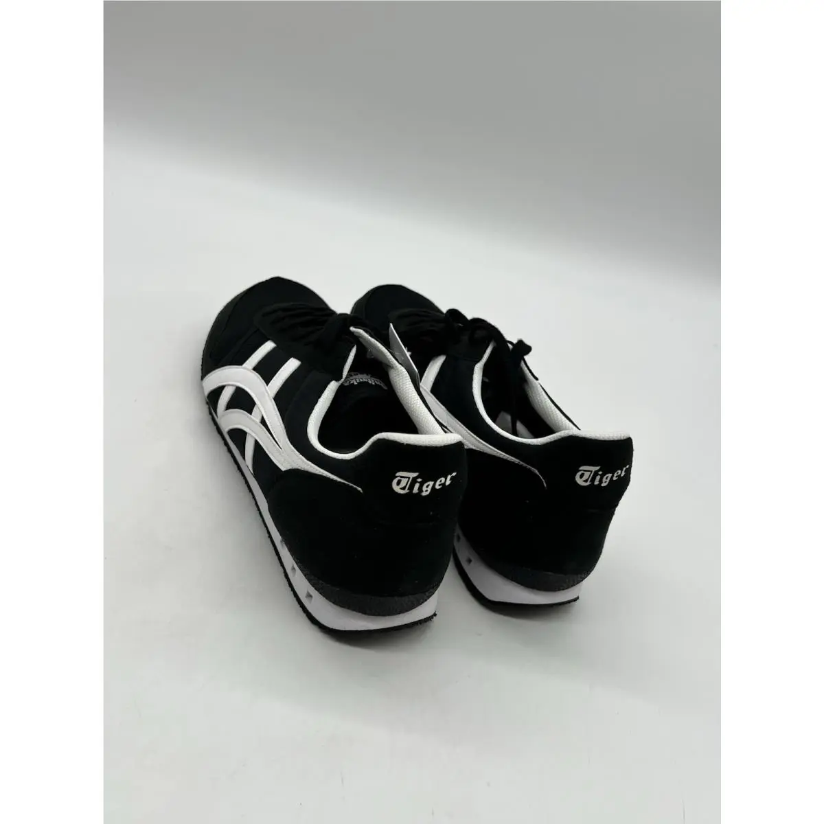 Asics shoes - Asics Onitsuka Tiger Traxy - Onitsuka Tiger Traxy - HN201 - Black 9