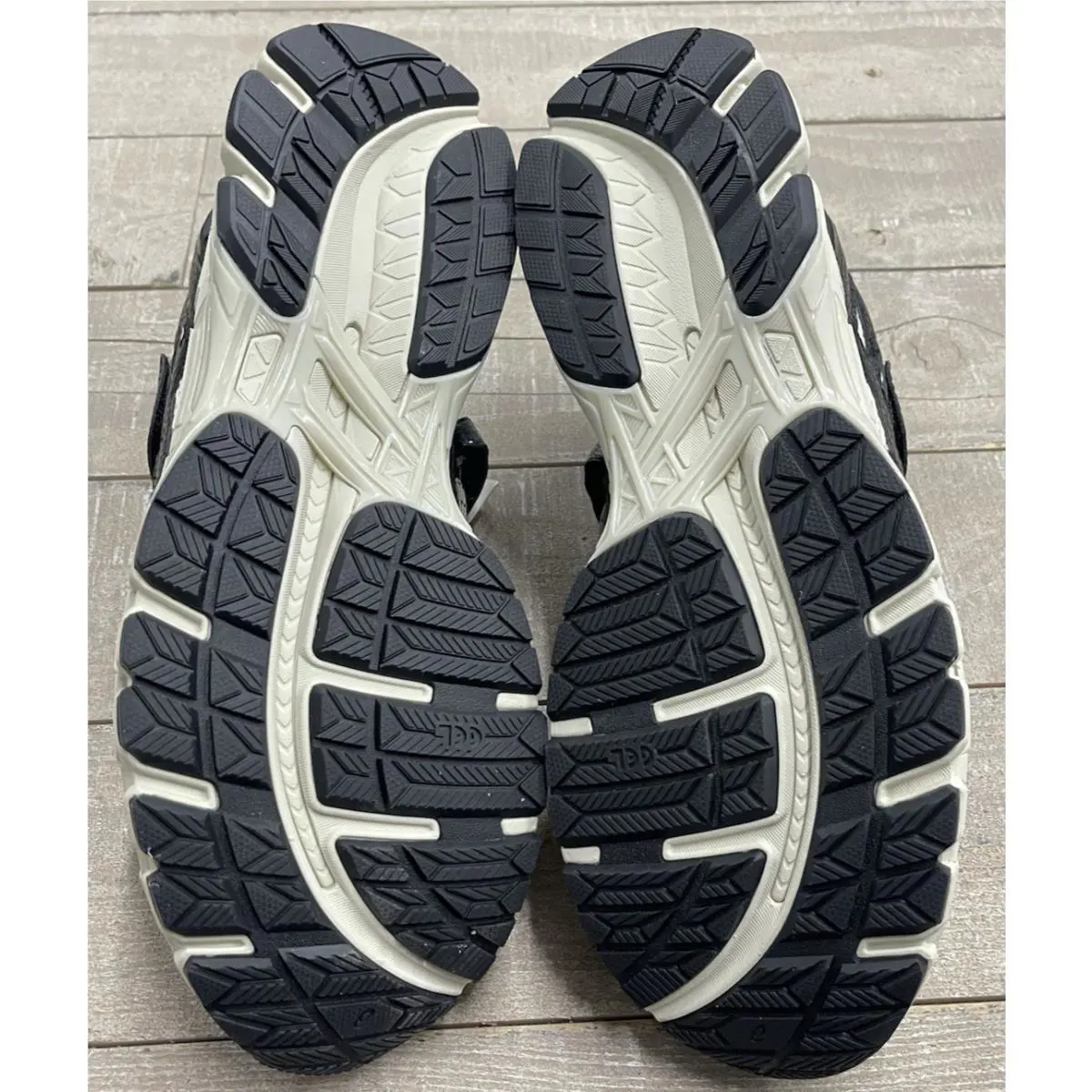 Asics shoes - ASICS GEL-Kayano 20 - Bone 4