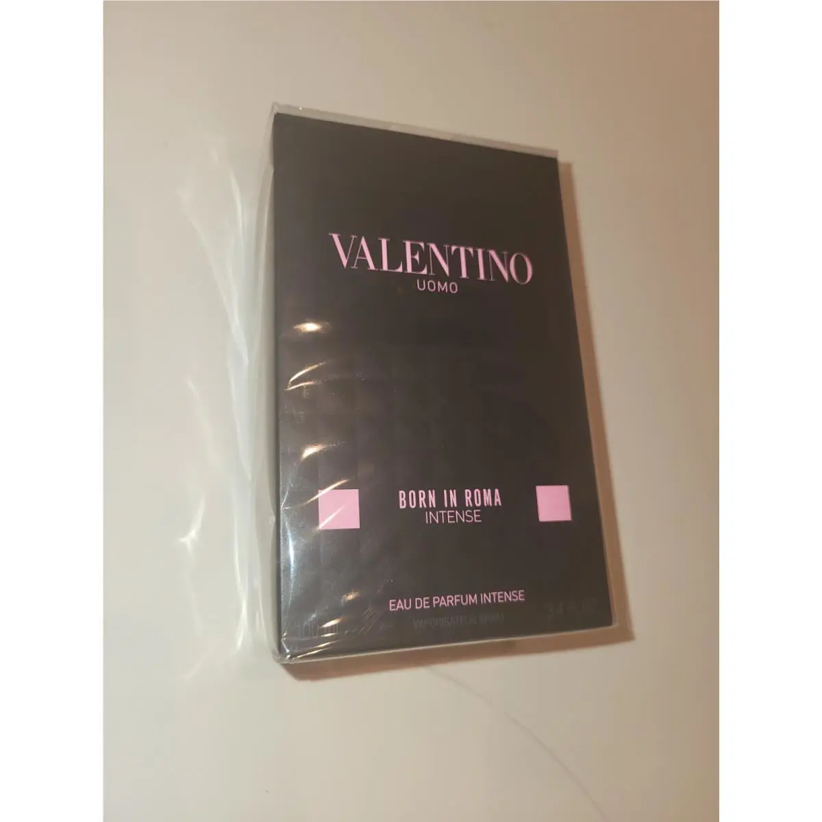 Valentino Uomo Born in Roma Intense Edp Spray 3.4 oz For Men 3614273790826