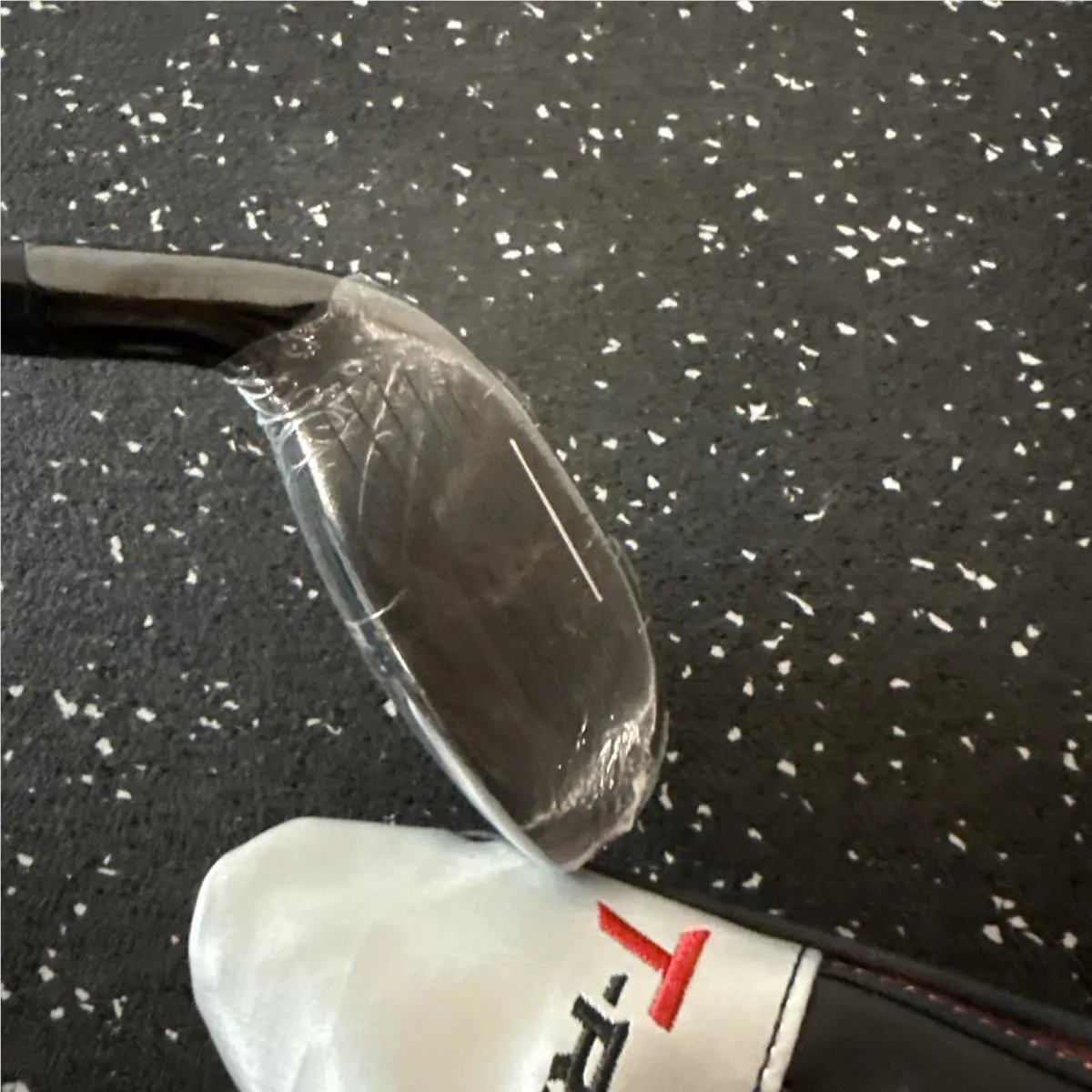 Cobra  - T-Rail - Lie Angle: Black 8