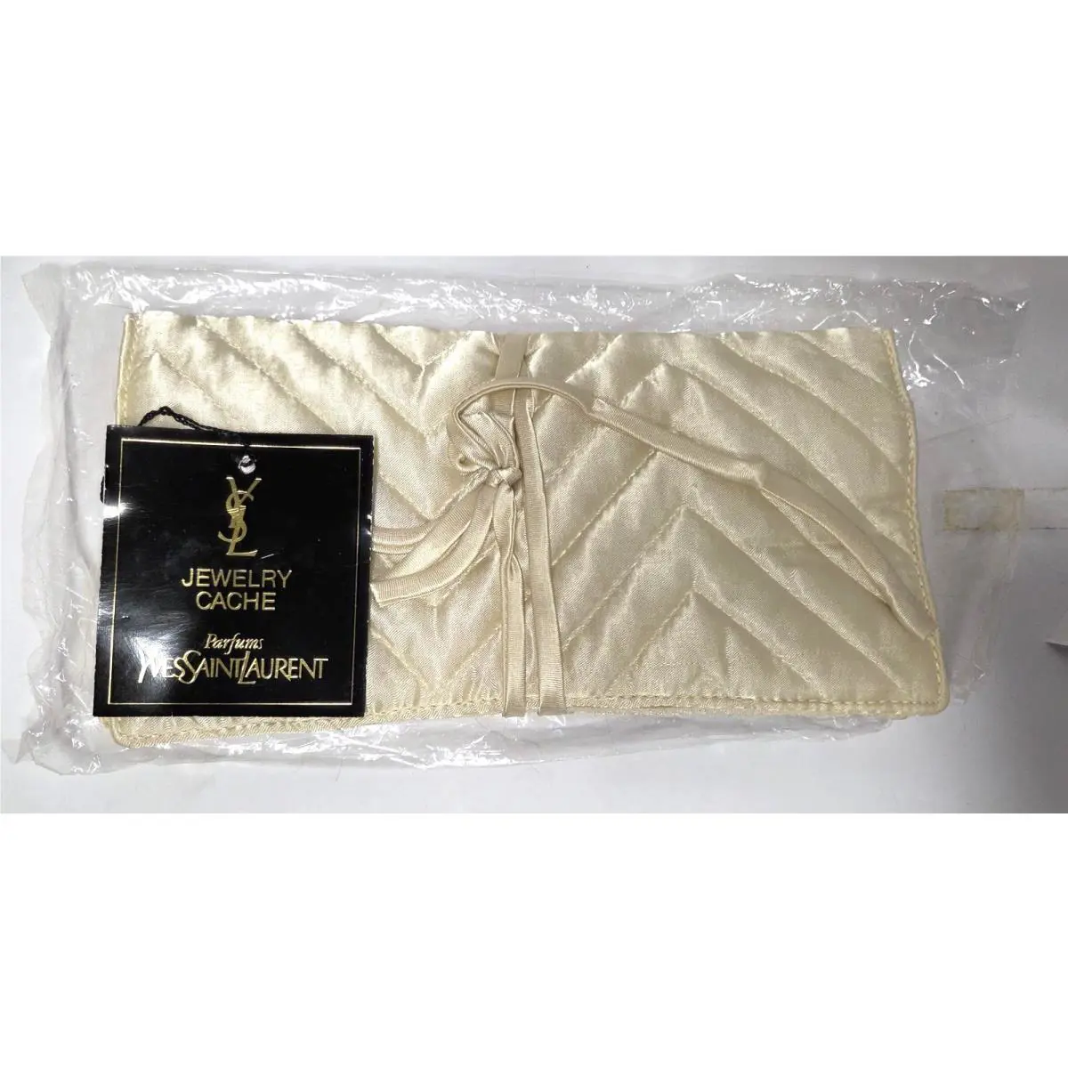Yves Saint Laurent Parfum Jewelry Cache Travel Bag Organizer Quilted Chevron Nos
