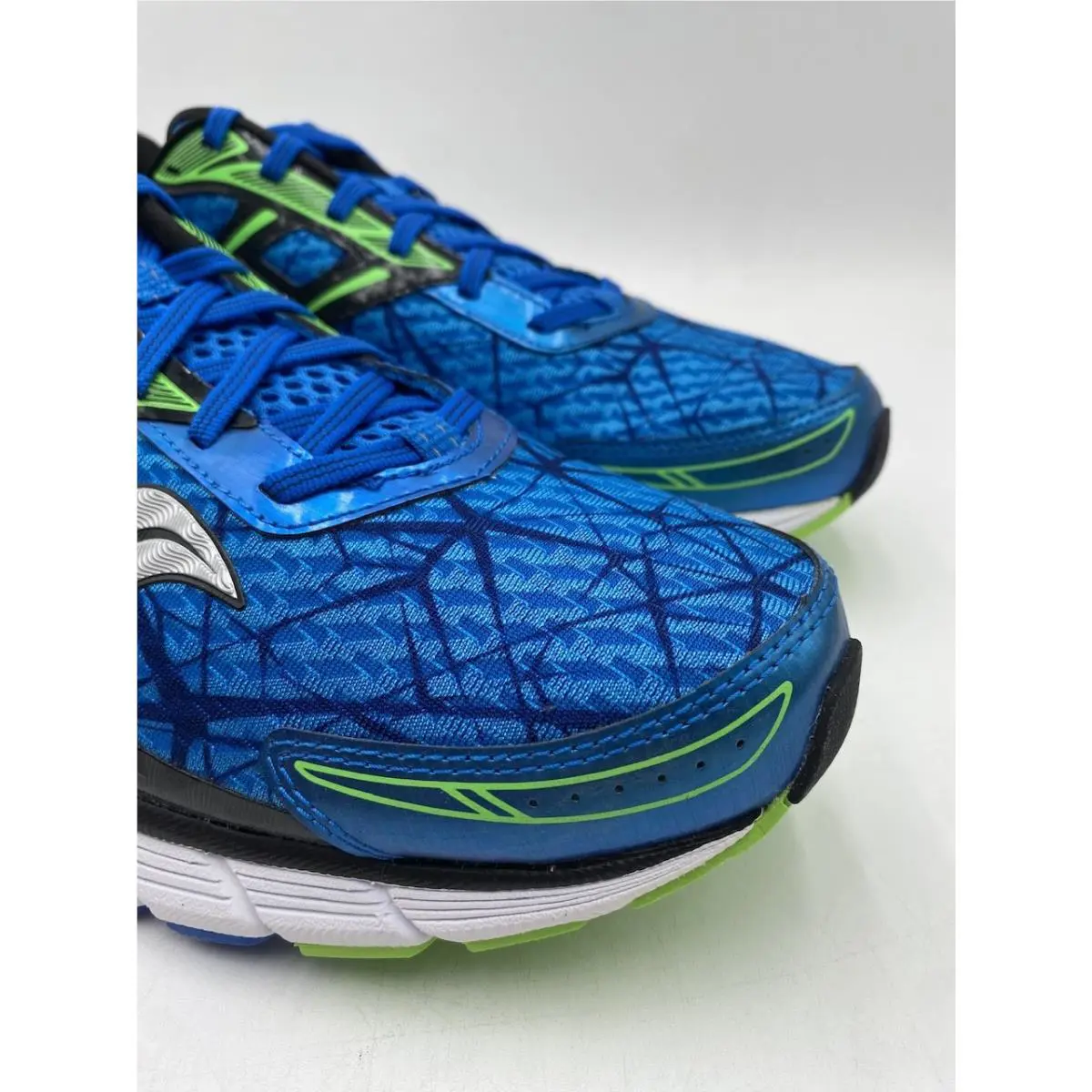 Saucony shoes - Saucony Breakthru - Breakthru - Blue 0