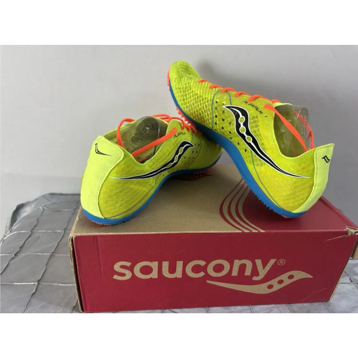 Saucony shoes - Saucony Endorphin LD4 - Endorphin - Yellow 1