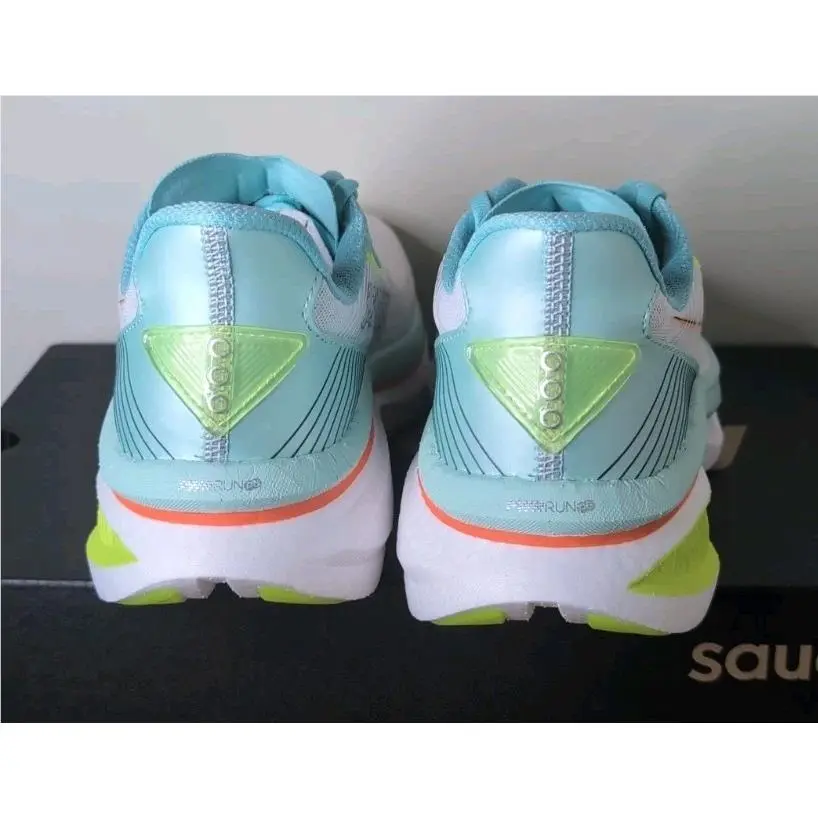Saucony shoes - Saucony Azura - Azura - S11070-124 - White 2