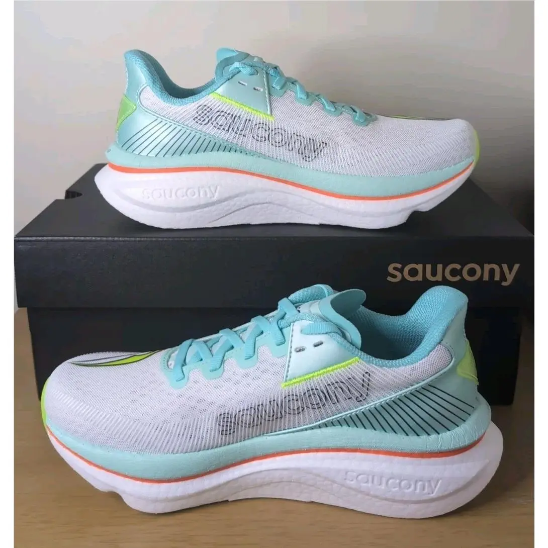 Saucony shoes - Saucony Endorphin Azura - Endorphin Azura - S11070-124 - White 0