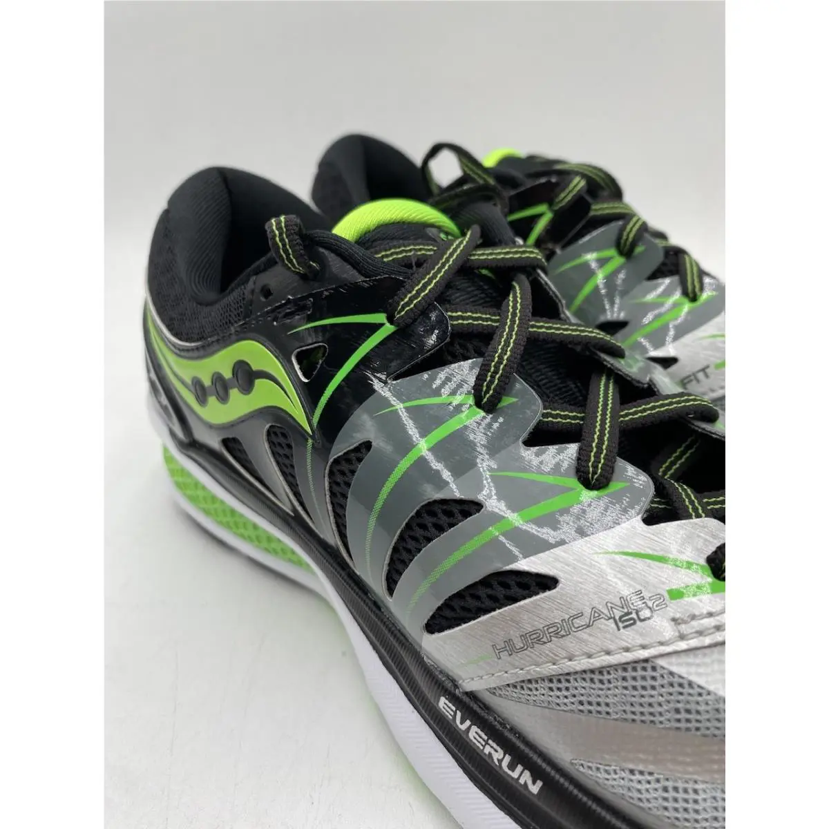 Saucony shoes - Saucony Hurricane - Hurricane - Black 1