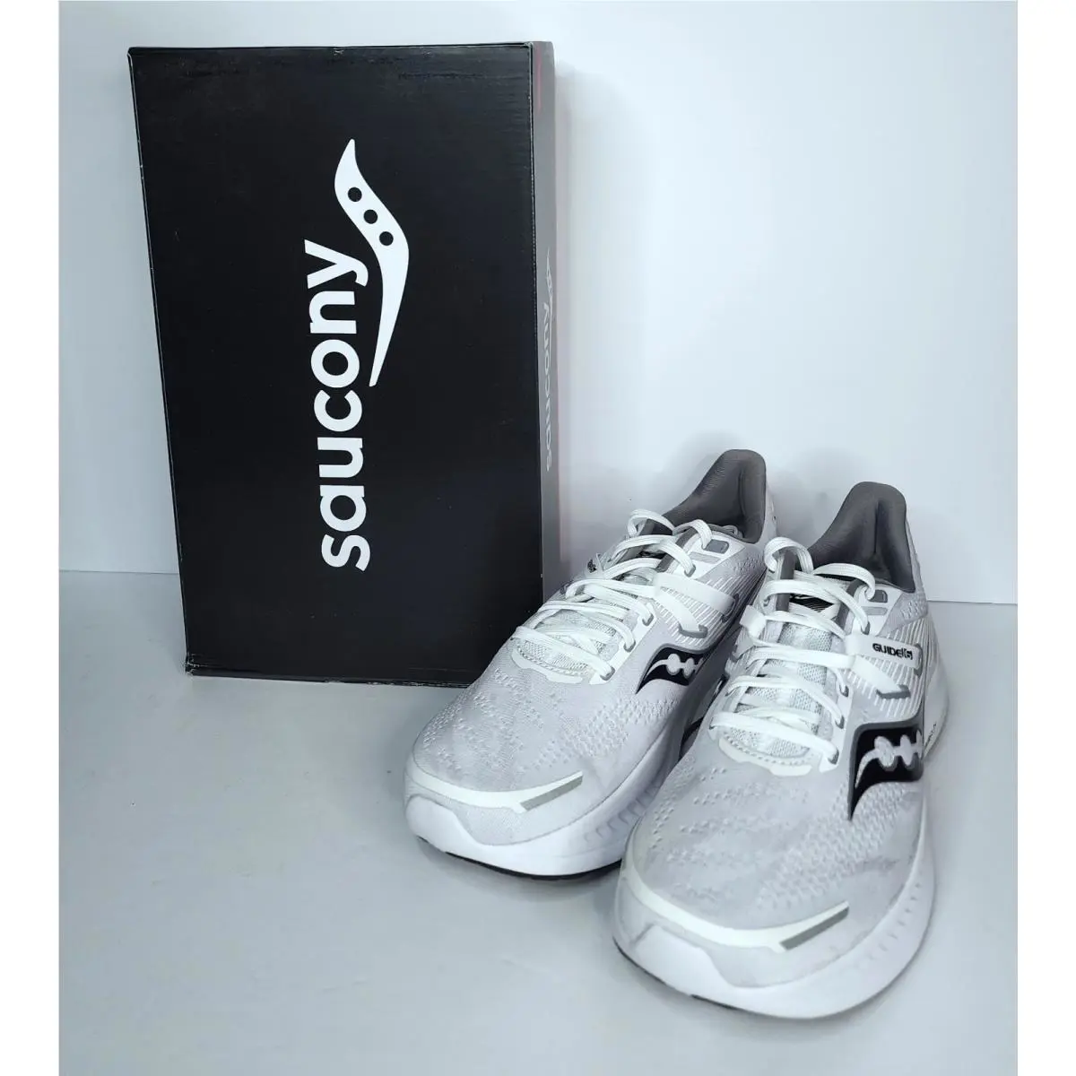 Saucony shoes - Saucony Guide - Guide - S20810-11 - Black/White 1