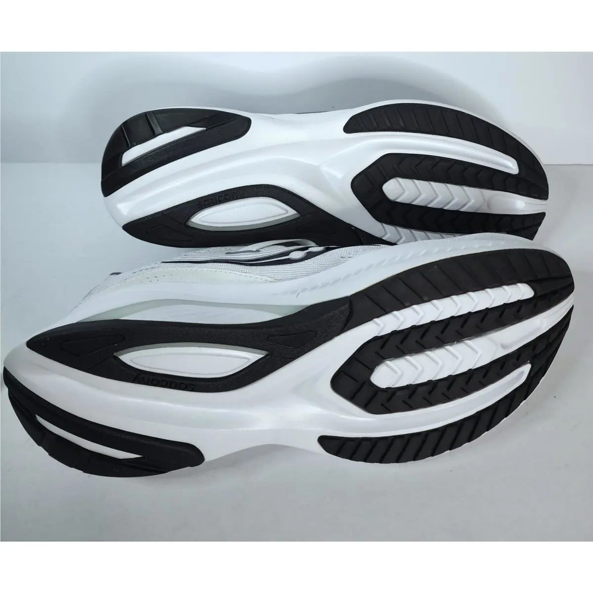 Saucony shoes - Saucony Guide - Guide - S20810-11 - Black/White 5