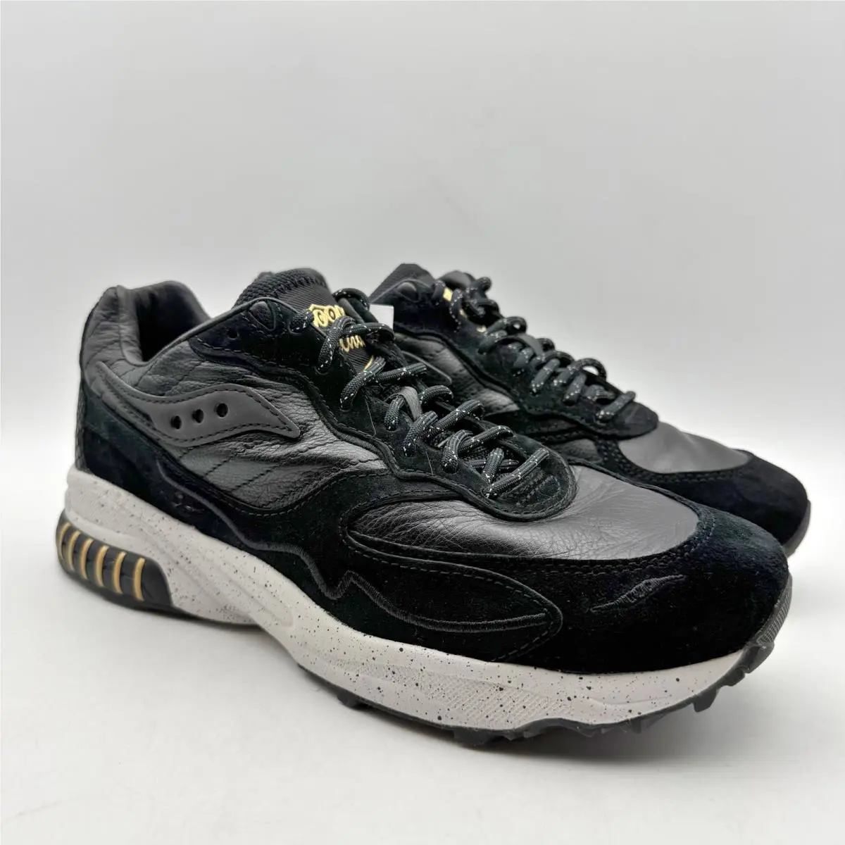 Saucony shoes - Black (UPC: 195018479945) 3