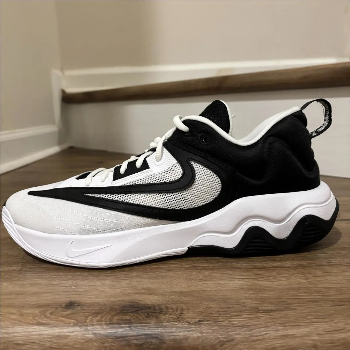 Nike shoes - Nike Giannis Immortality - Giannis Immortality - DZ7533-100 - White 3