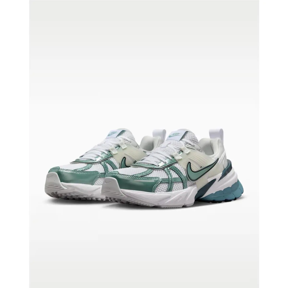 Nike shoes - Nike V2K Run - Run - FD0736-111 - White (UPC: 198480922735) 3