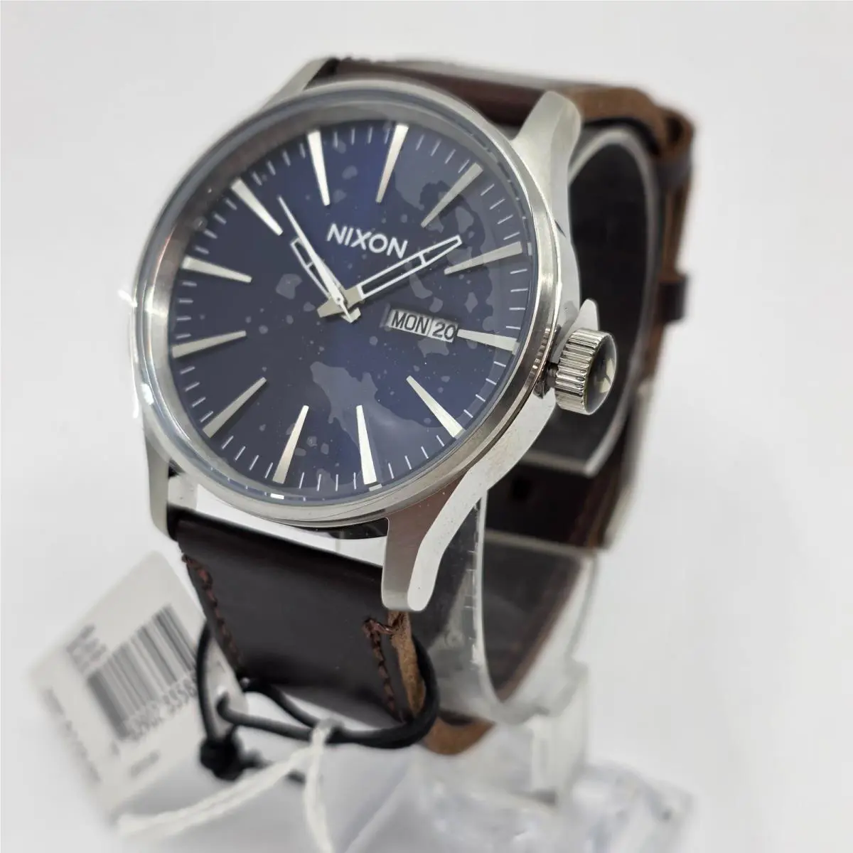 Nixon Sentry Leather 42mm Blue Dial