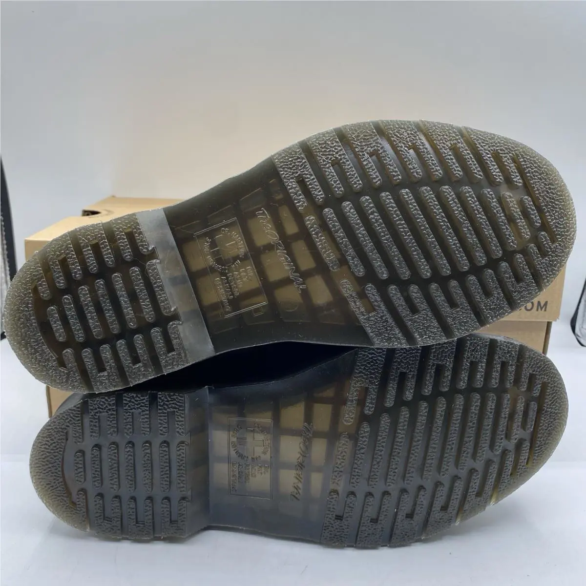 Dr. Martens shoes - Dr Martens Adrian - Adrian - Black 4