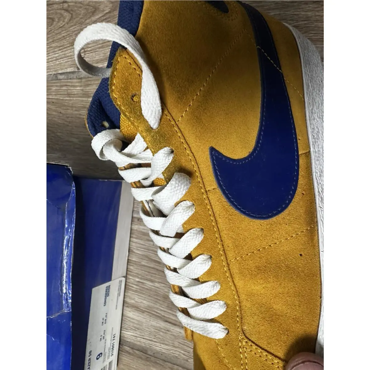 Nike shoes - Nike Blazer - Blazer - 310801-741 - Gold 2