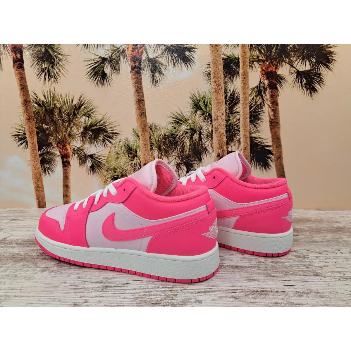 Nike shoes - Jordan Air 1 Low GS - 553560-661 - Pink 3