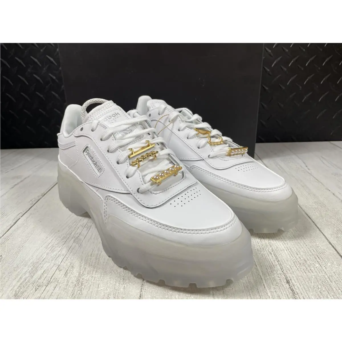 Reebok shoes - Reebok Club C - Club - GX0038 - White (UPC: 0194820268556) 1