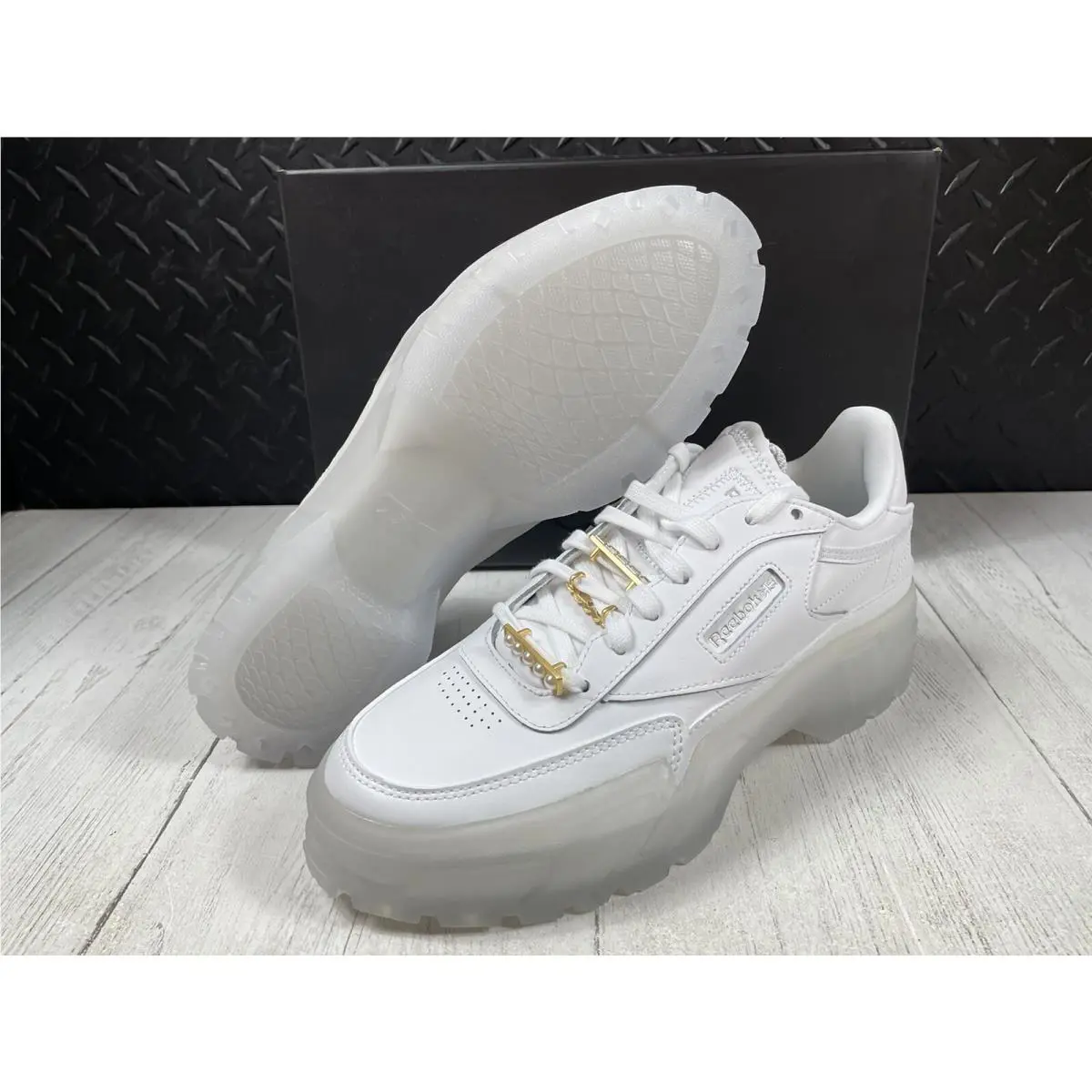 Reebok shoes - Reebok Club C - Club - GX0038 - White (UPC: 0194820268556) 4