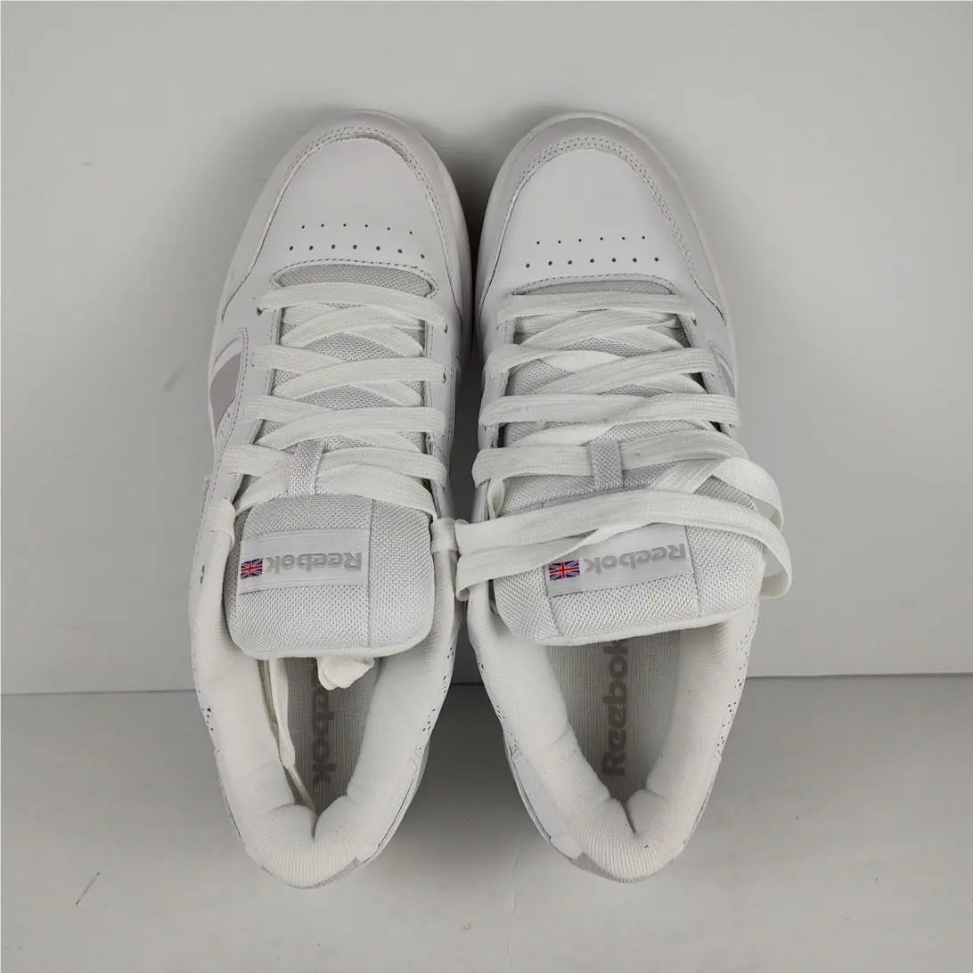 Reebok shoes - White 3
