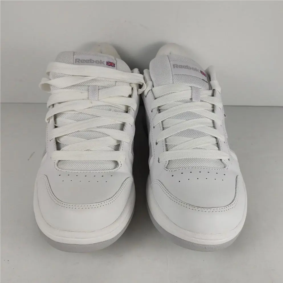 Reebok shoes - White 4