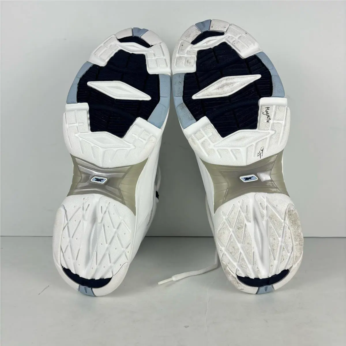 Reebok shoes - White 5