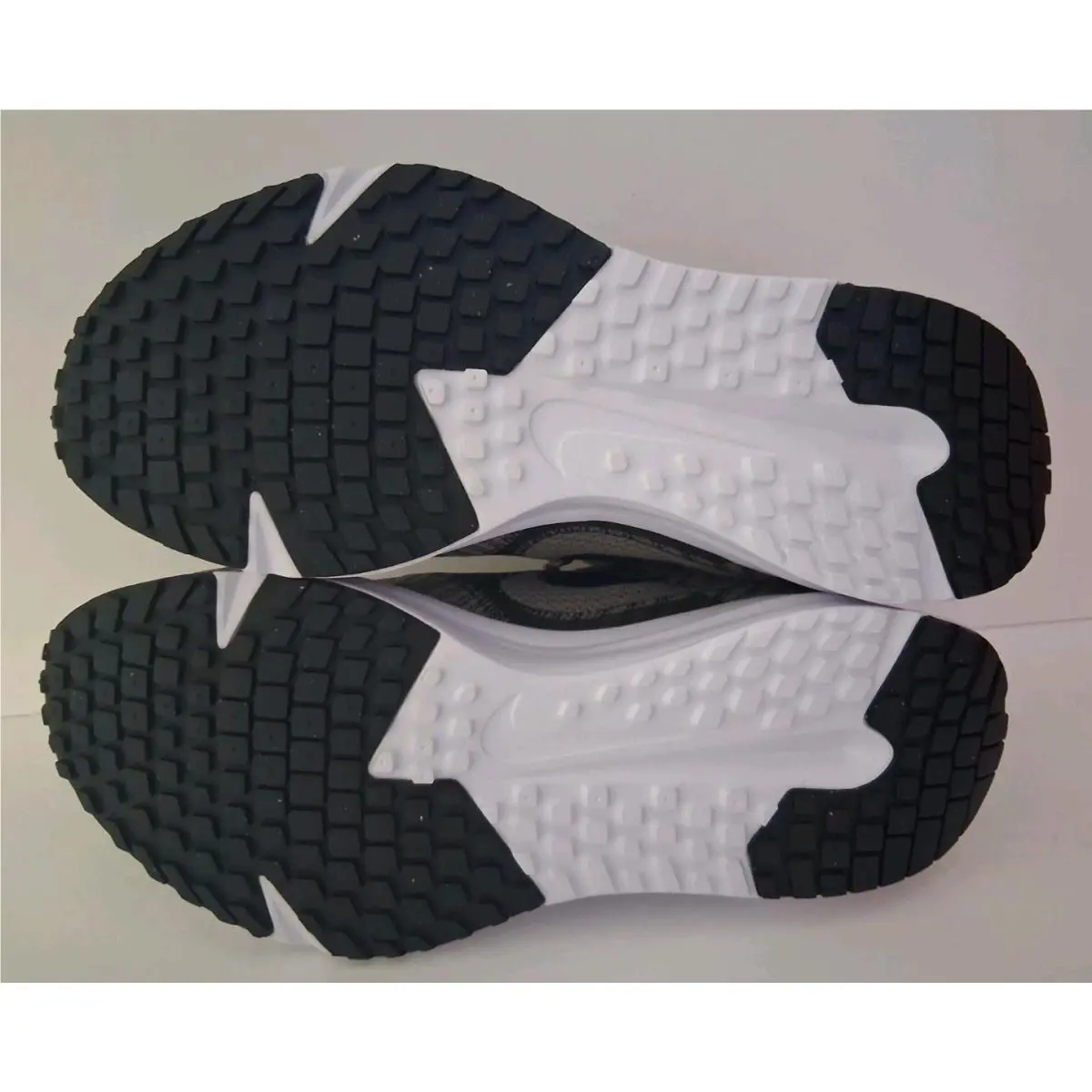 Nike shoes - Nike Run Defy - Run Defy - HM9594 300 - Light Army/ Black /Iron Grey 5