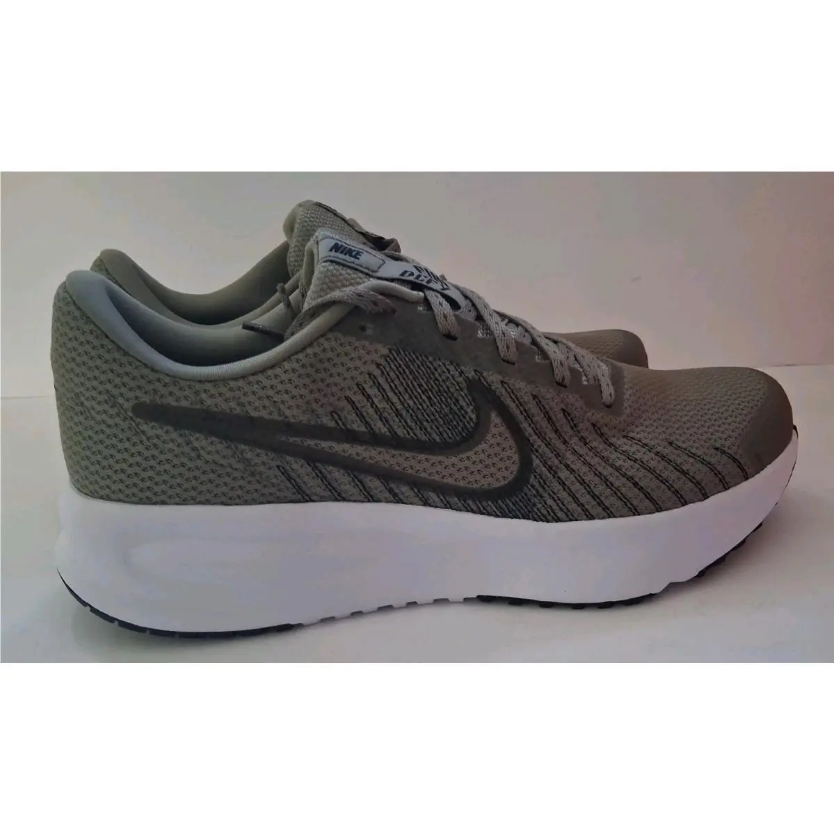 Nike shoes - Nike Run Defy - Run Defy - HM9594 300 - Light Army/ Black /Iron Grey 2