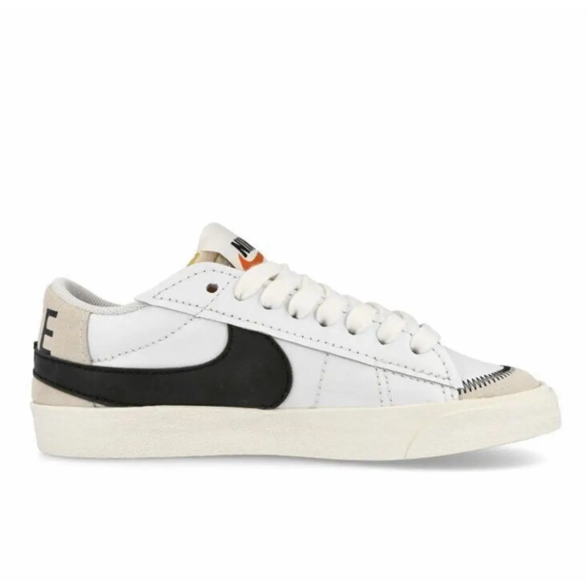 Nike shoes - White 1