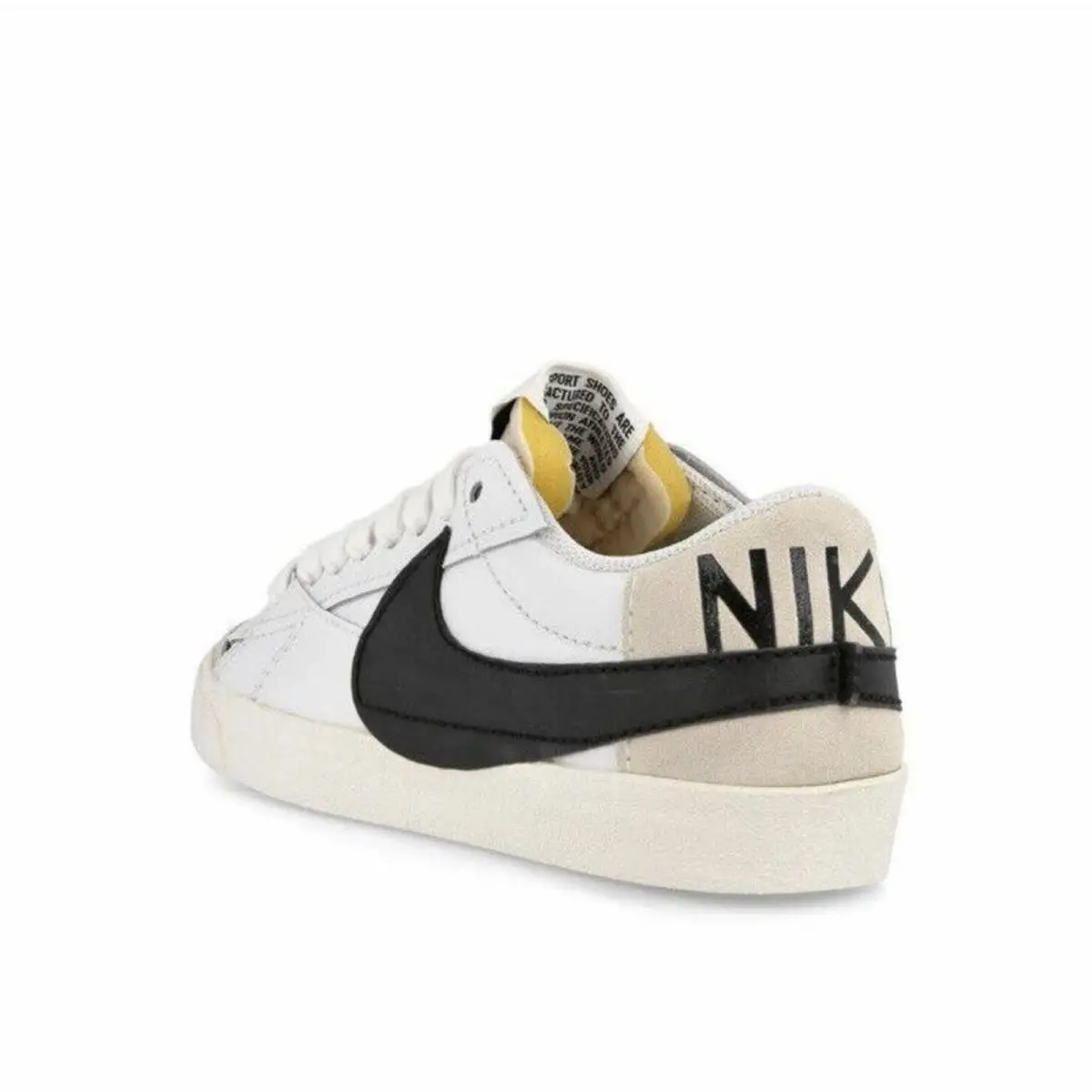 Nike shoes - White 4
