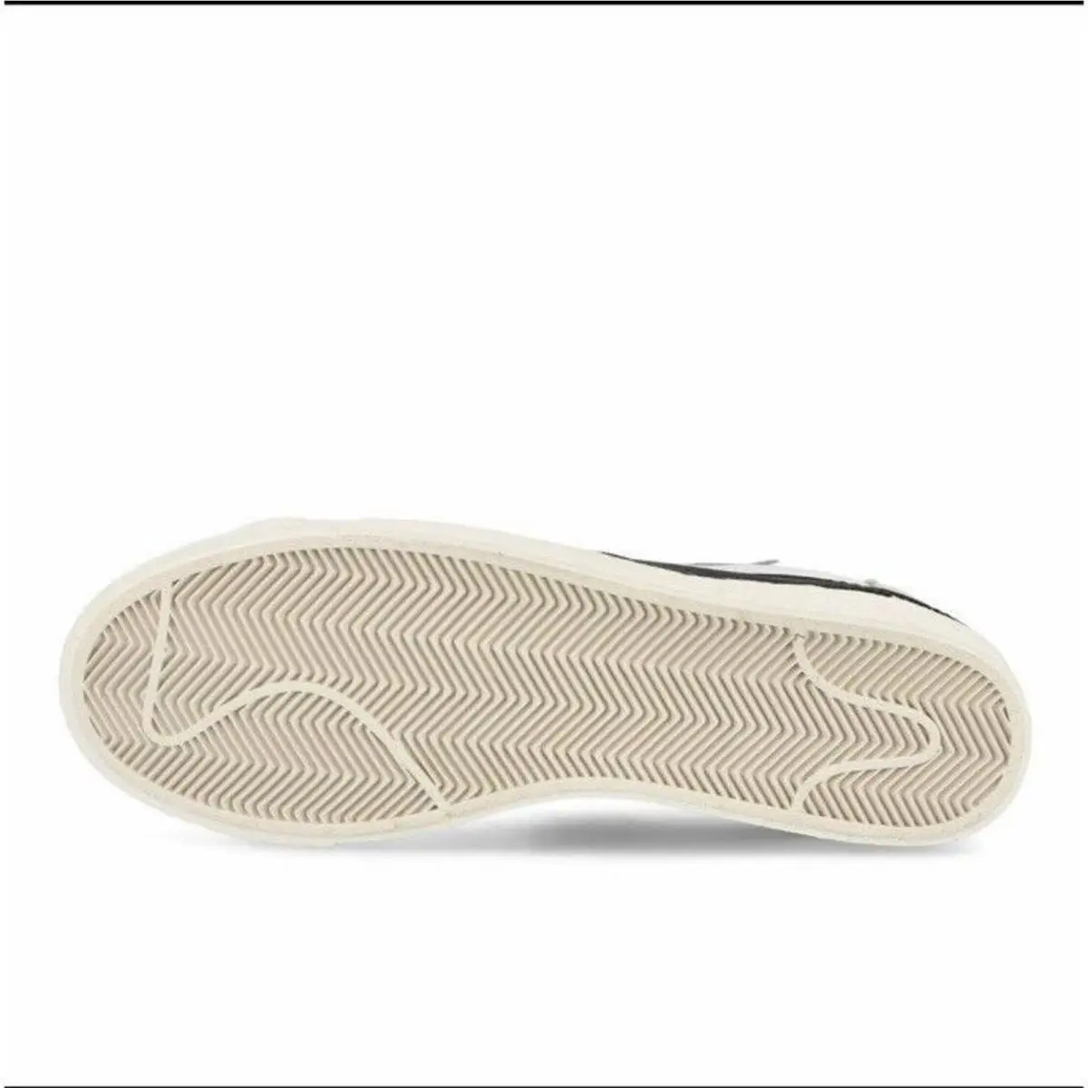 Nike shoes - White 5