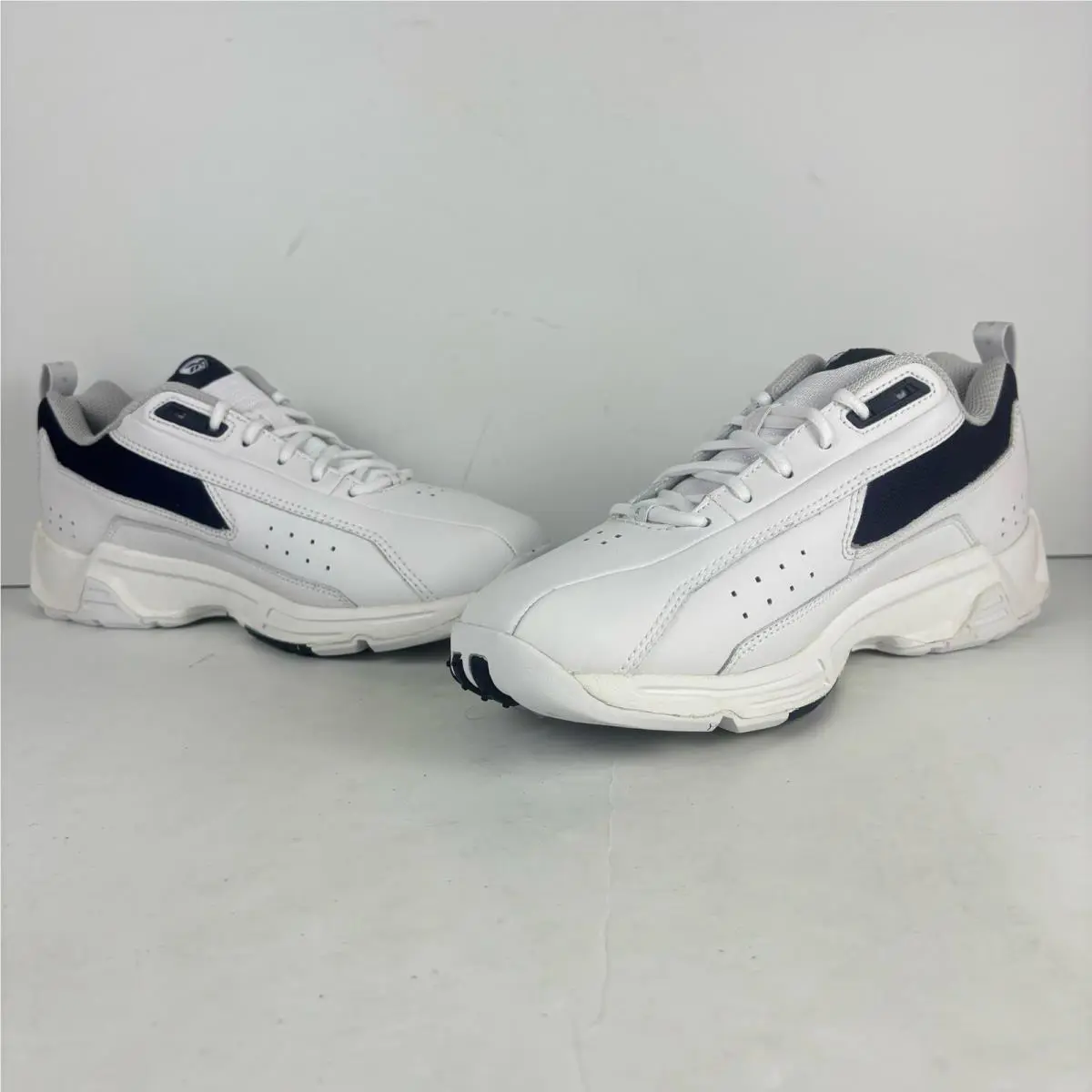Reebok shoes - White 1
