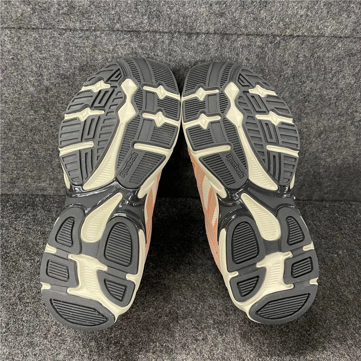 Reebok shoes - VS185396 - vs-185396 - Multicolor (UPC: 197323321827) 3
