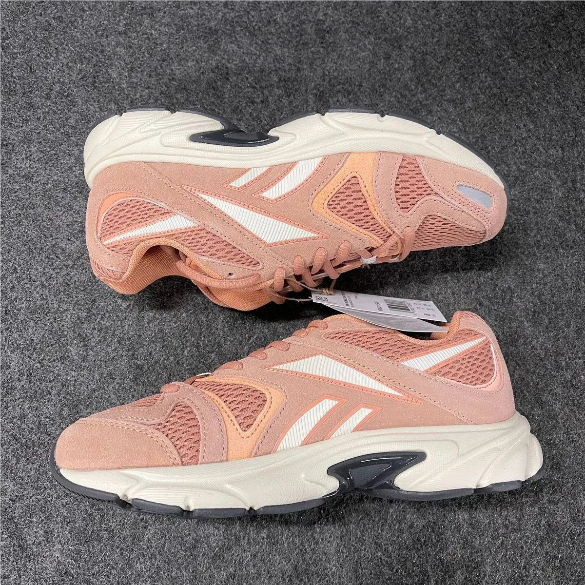 Reebok shoes - VS185396 - vs-185396 - Multicolor (UPC: 197323321827) 4