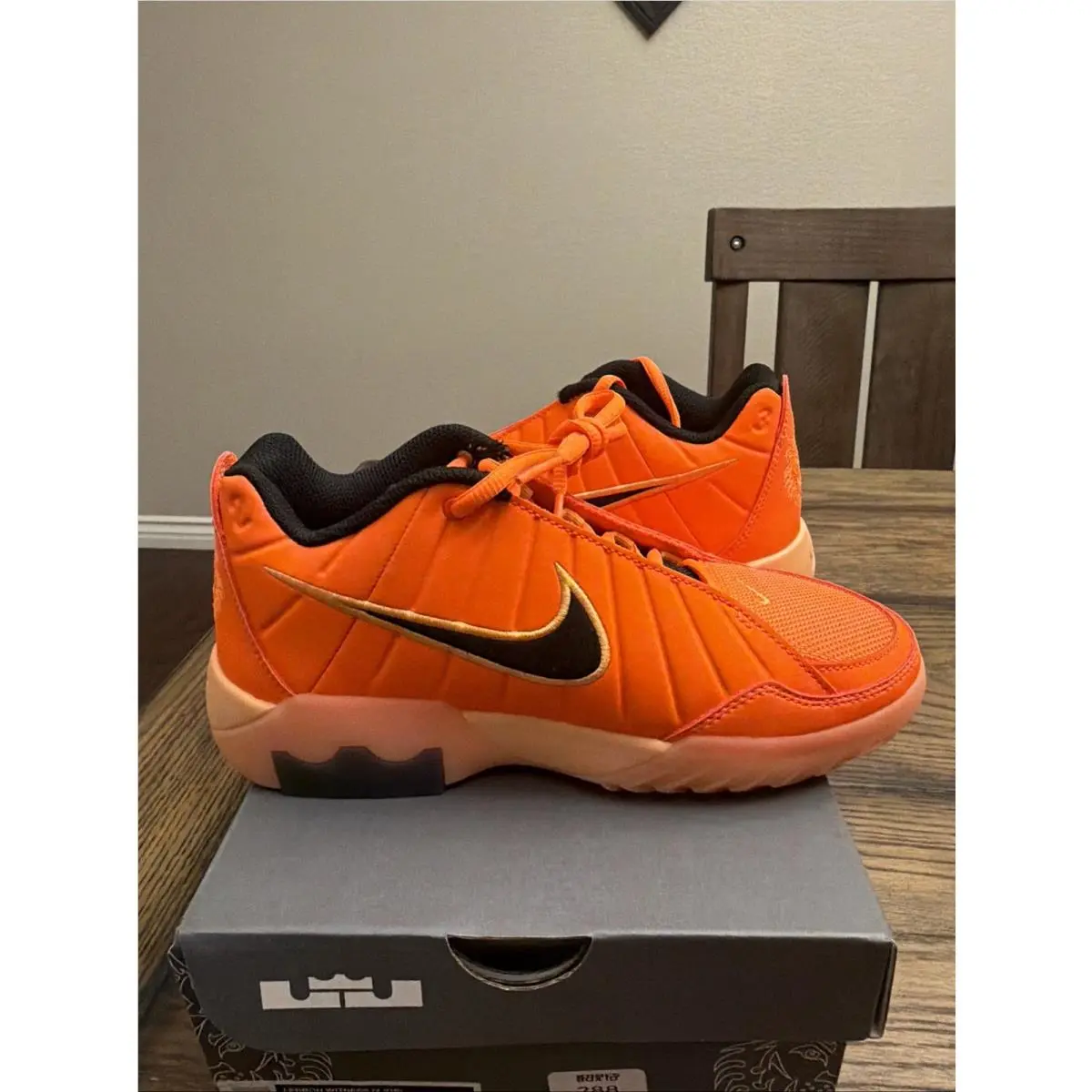 Nike shoes - LeBron Witness IX (GS) - LeBron Witness - HV2270 800 - Orange, Black 3