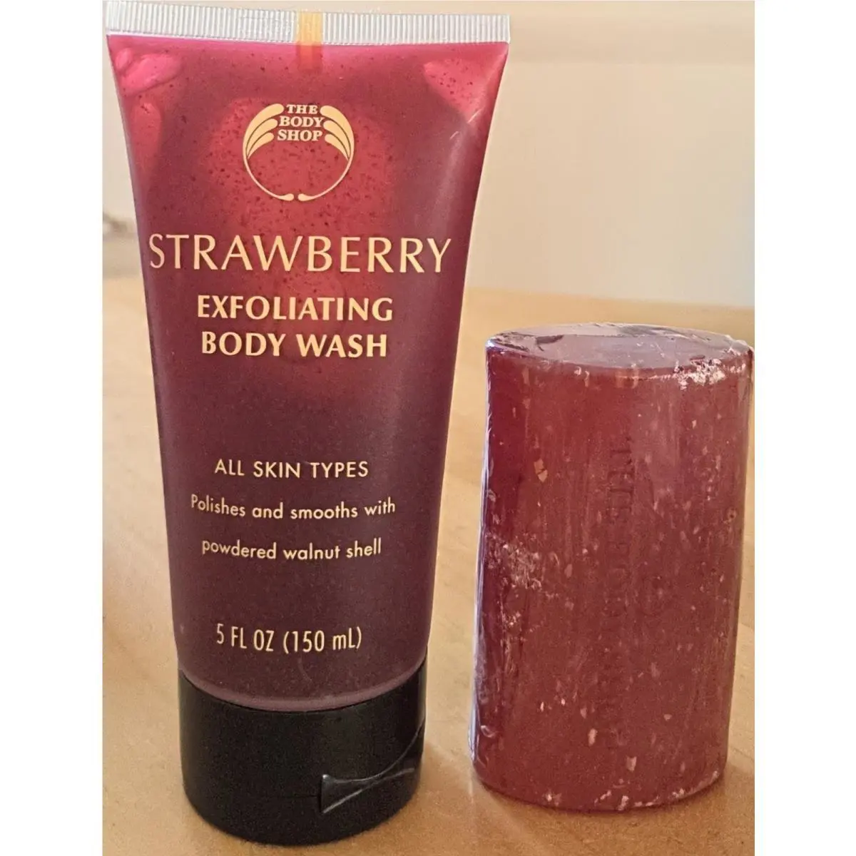 The Body Shop Vintage Strawberry Exfoliating Body Wash Bar Soap Bath Shower by THE BODY SHOP