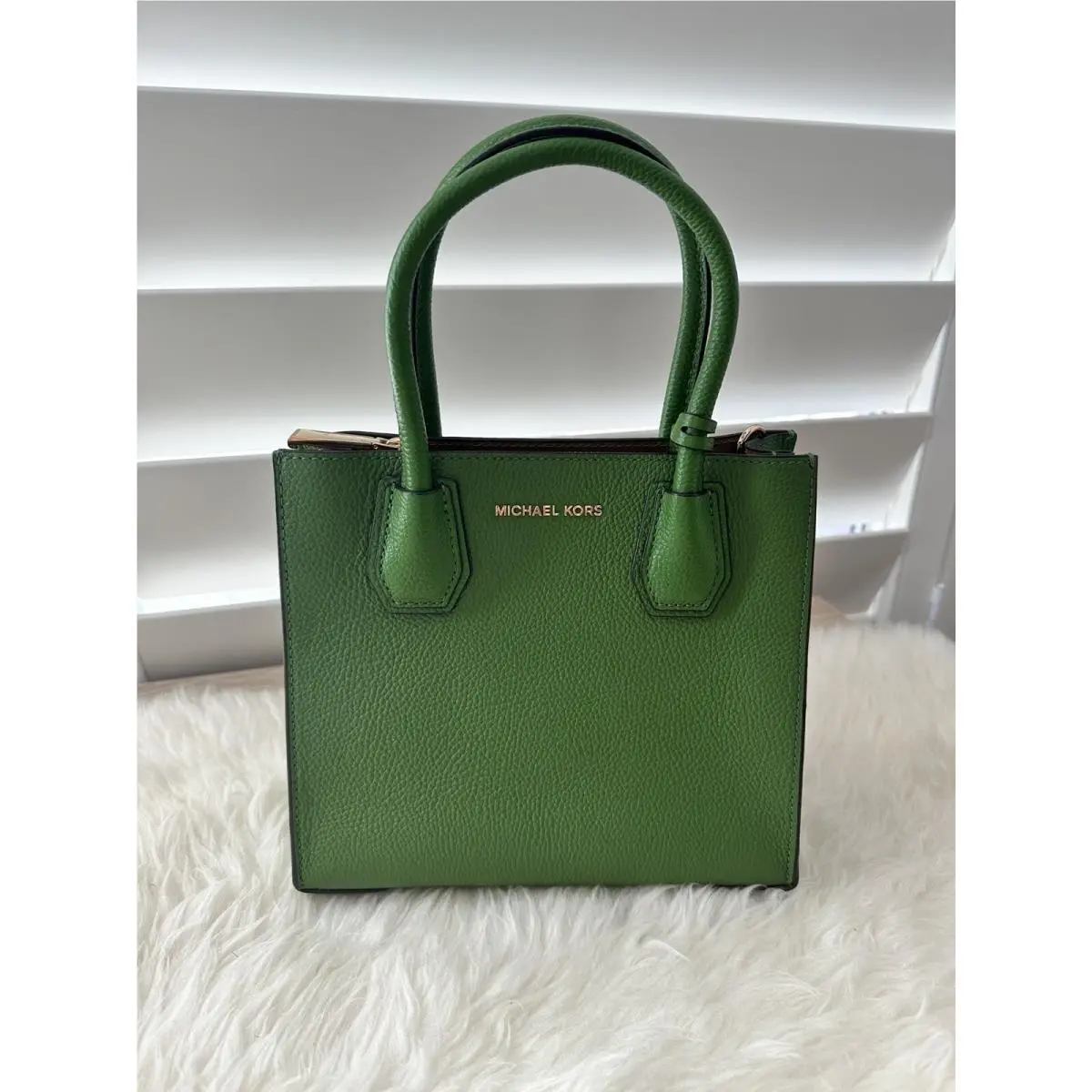 Michael Kors True Green Pebble Leather Medium Messenger Crossbody Bag Mercer