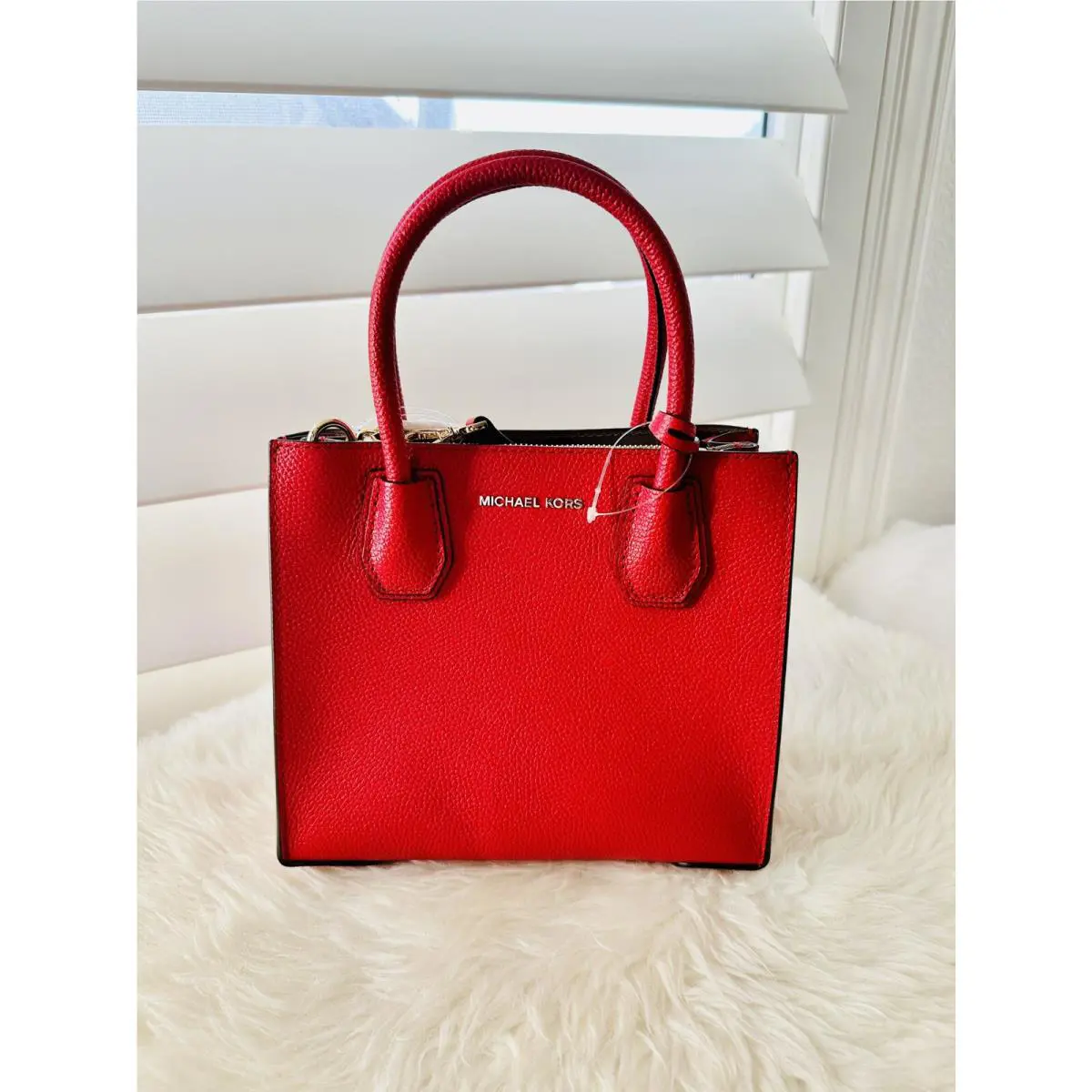Michael Kors Studio MK Mercer Medium Messenger Leather Crossbody Handbag Red