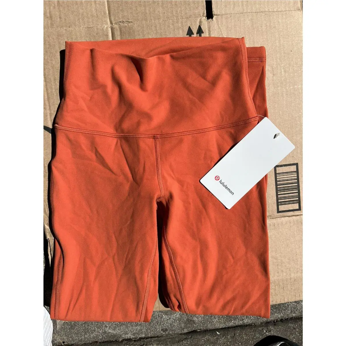 Lululemon clothing - Orange 0