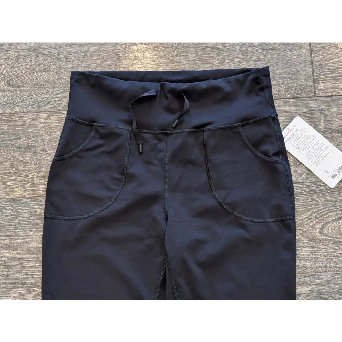 Lululemon clothing - Black 1