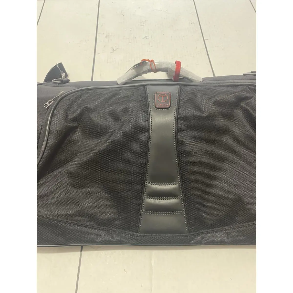 Tumi T-tech 55336D Black Tri-fold Nylon Travel Garment Bag Suit Bag Ballistic