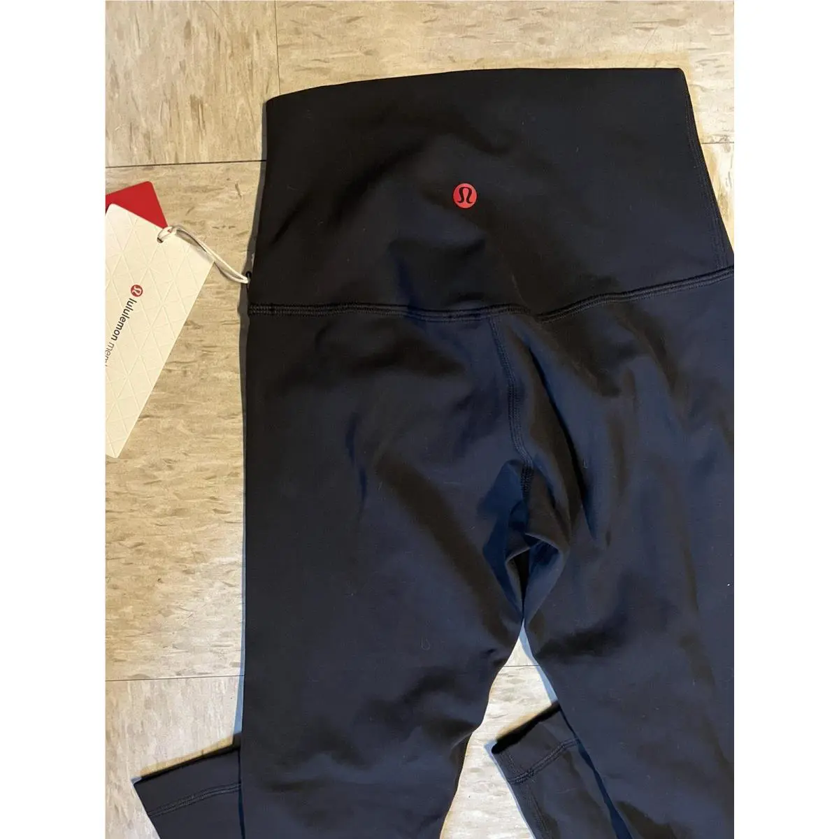 Lululemon clothing - Black 2