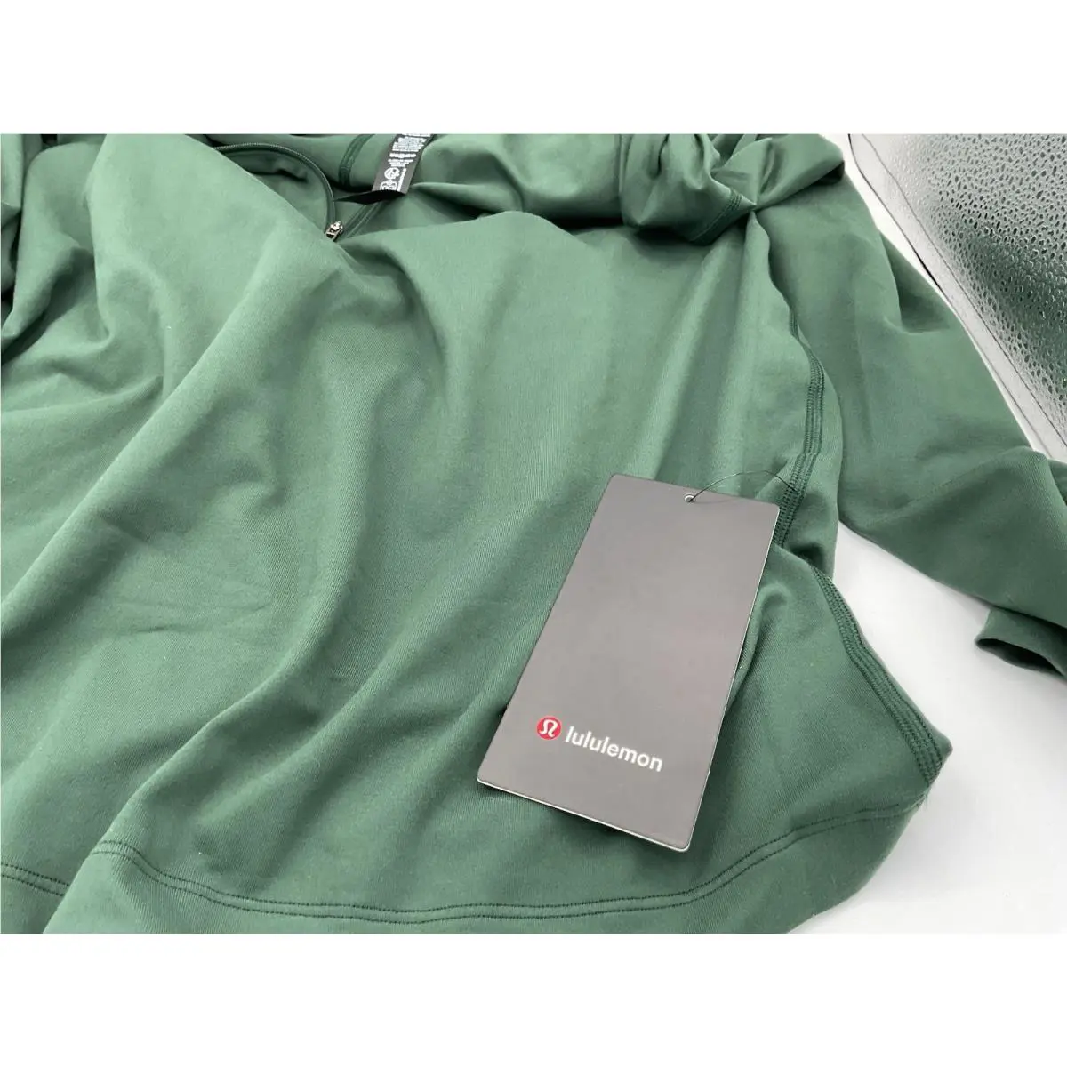 Lululemon clothing - NA - Green 4