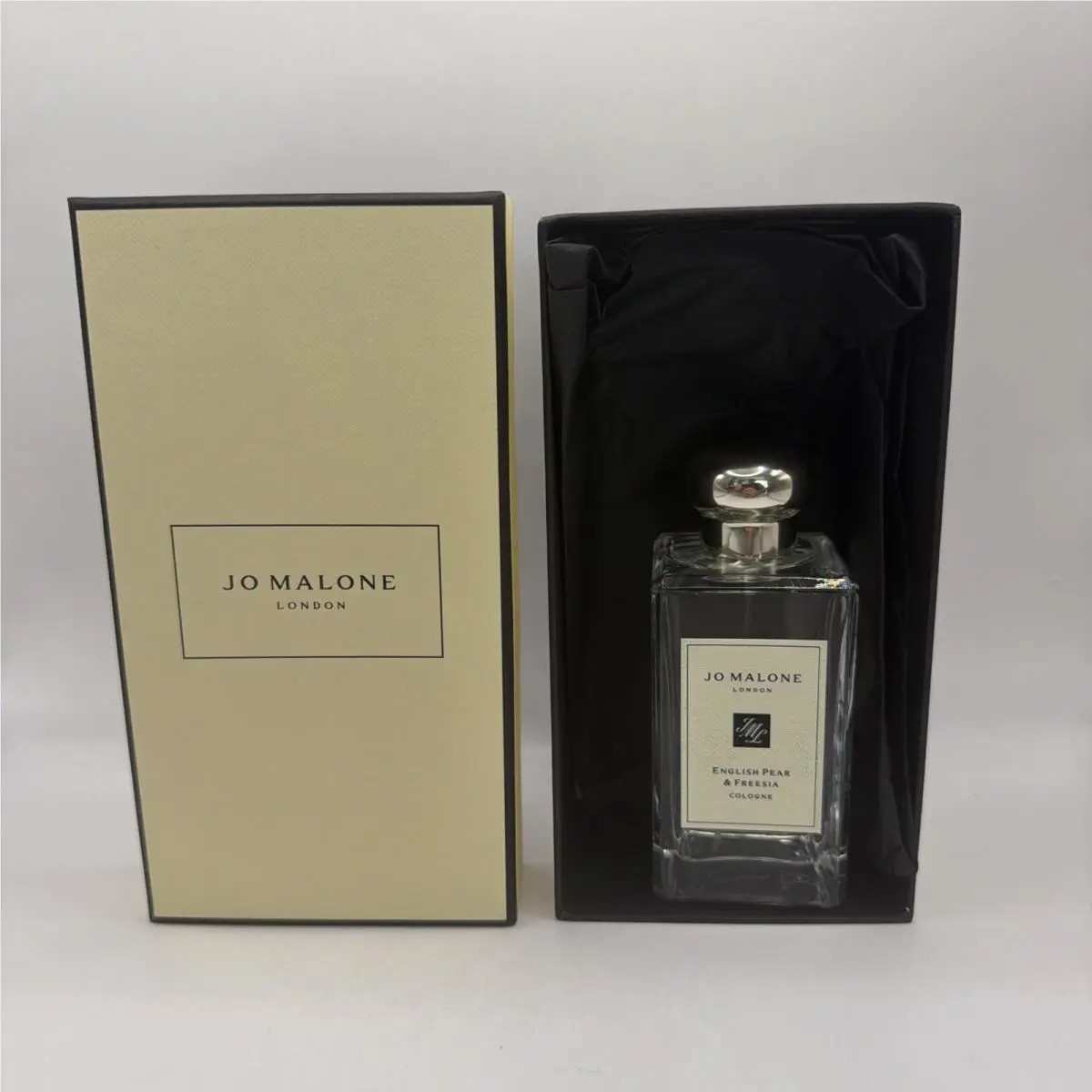 Jo Malone English Pear and Freesia Cologne 3.4 oz and Boxed