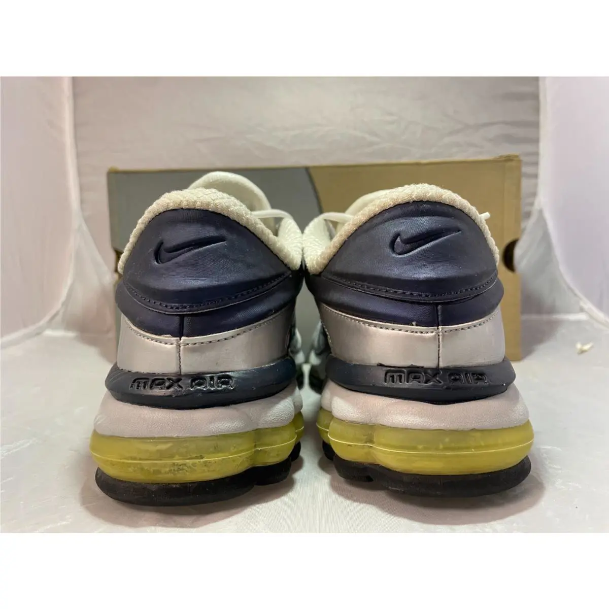 Nike shoes - Multicolor 4