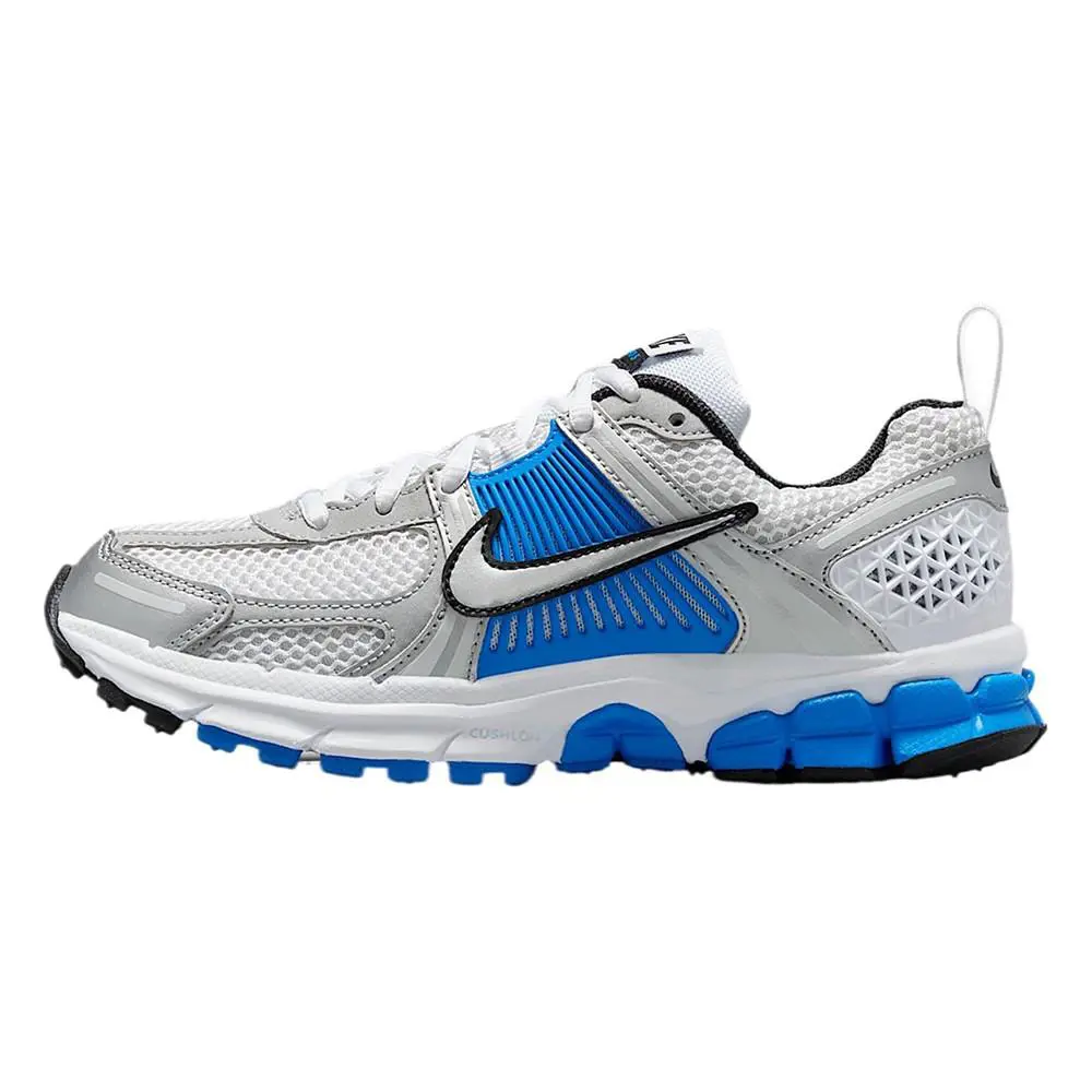 Big Kid`s Nike Vomero 5 White/metallic Silver HF6998 105 - White/Metallic Silver