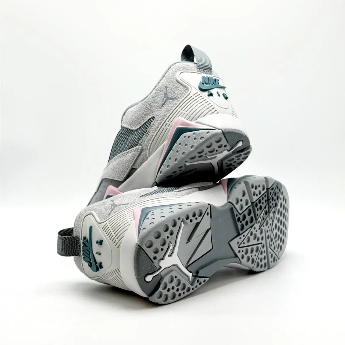 Nike shoes - Jordan Jumpman - Jumpman - HQ3950-008 - Gray 3