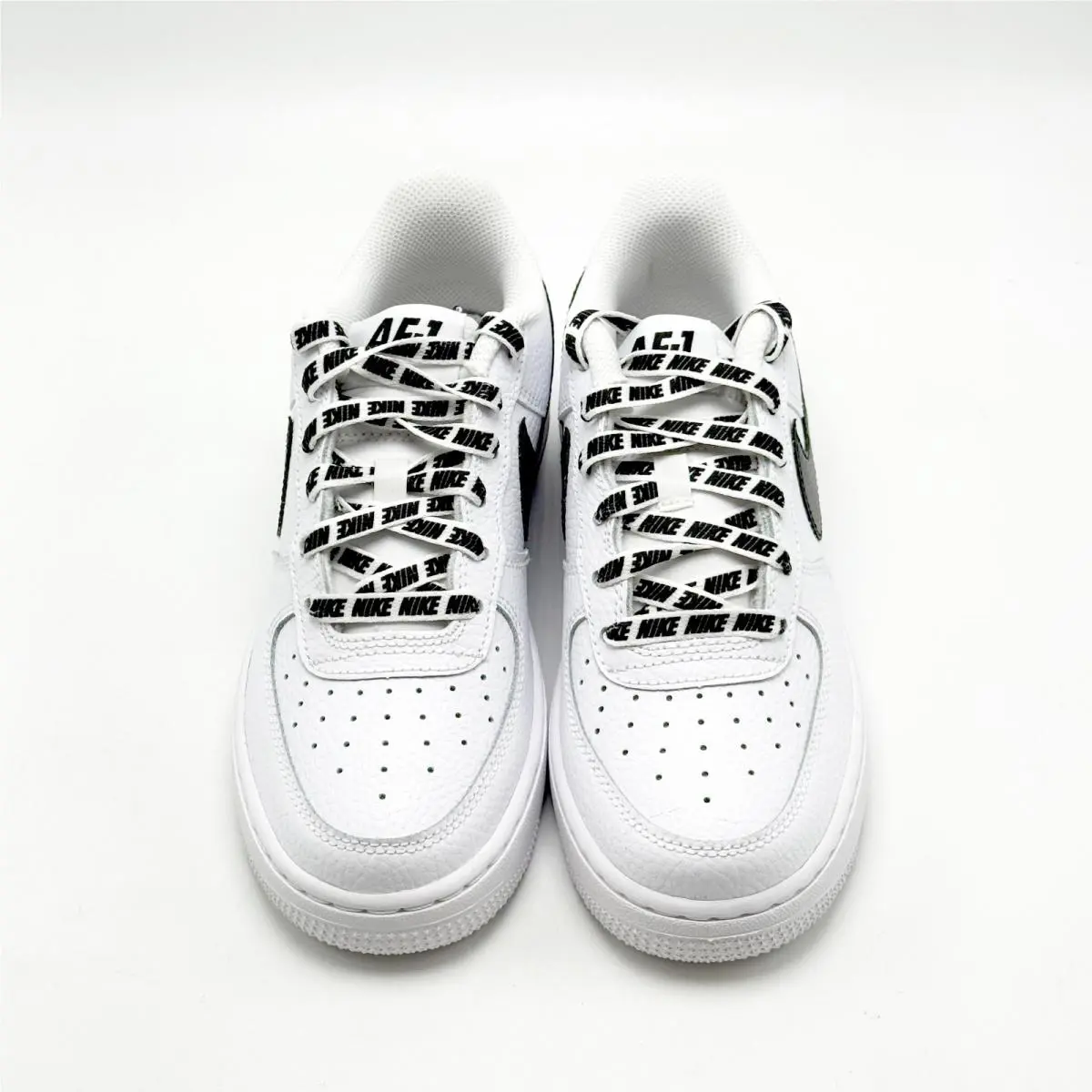 Nike shoes - AIR FORCE 1 - AIR FORCE - White 1